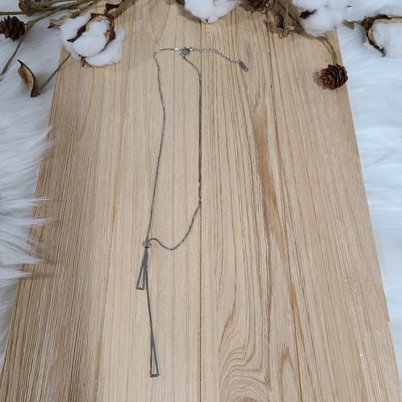 ๐๐NEW๐๐BEAUTIFUL!! STAINLESS STEEL Y Lariat Necklace in SILVER ๐๐ - Picture 7 of 15